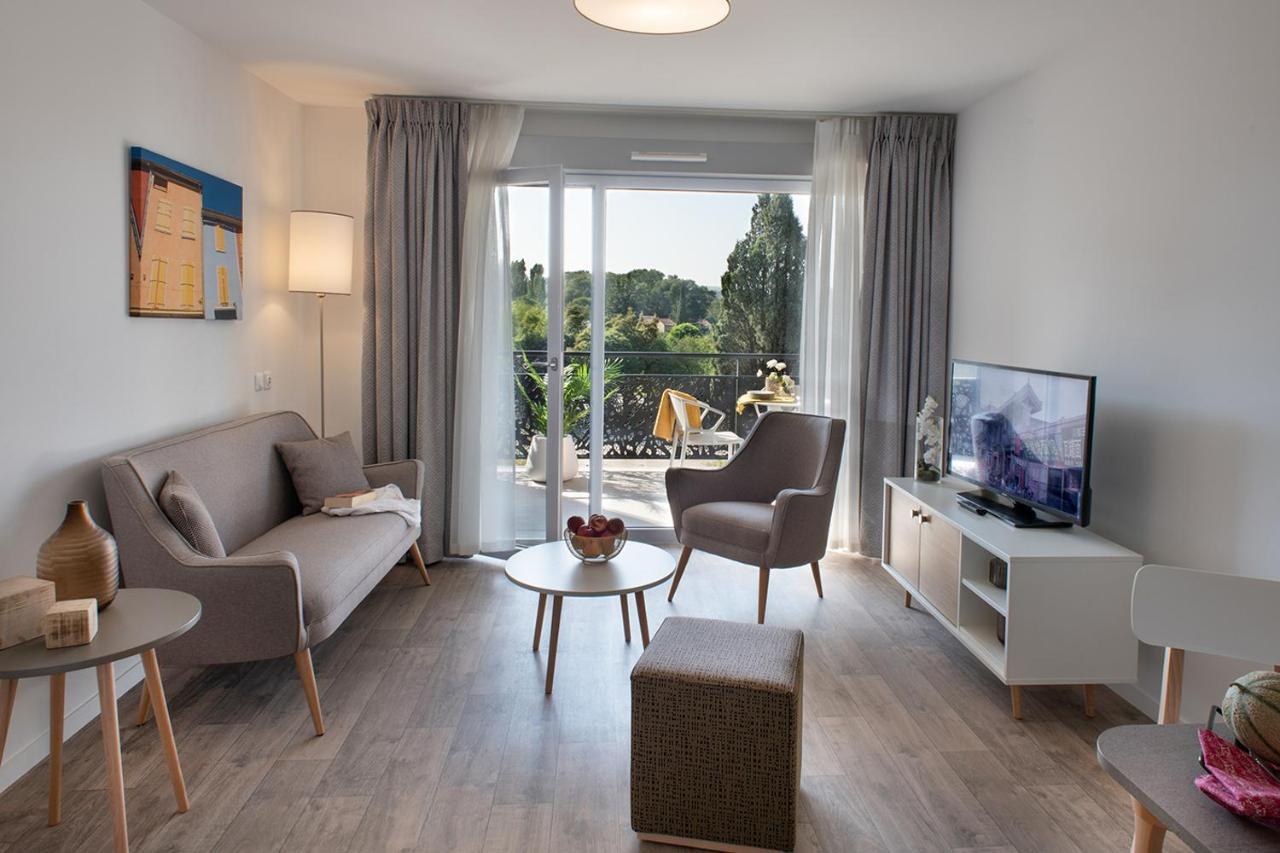 Residence Service Senior Domitys Les Alexis Montélimar Екстериор снимка
